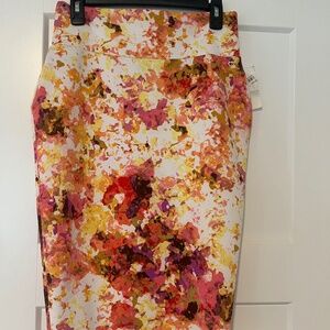 Flower print pencil skirt